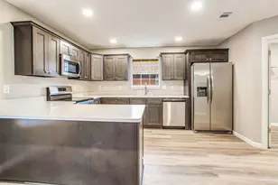 5553 Berrybrook Creek, Pace, FL 32571 - Photo 9