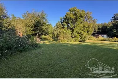 3686 Diamond St, Pace, FL 32571 - Photo 3