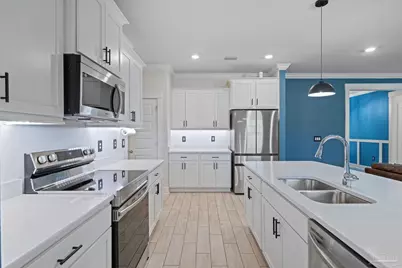 2043 Refuge Cir, Gulf Breeze, FL 32563 - Photo 11