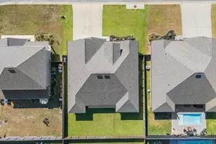 2043 Refuge Cir, Gulf Breeze, FL 32563 - Photo 57