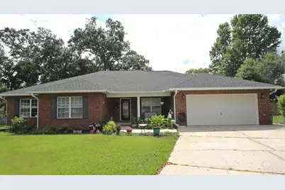 2301 Majestic Dr, Pensacola, FL 32534 - Photo 1