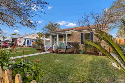 327 Gibbs Rd, Pensacola, FL 32507 - Photo 5