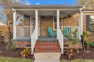 327 Gibbs Rd, Pensacola, FL 32507 - Photo 3