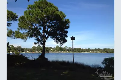 327 Gibbs Rd, Pensacola, FL 32507 - Photo 41