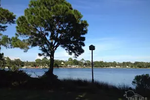 327 Gibbs Rd, Pensacola, FL 32507 - Photo 41