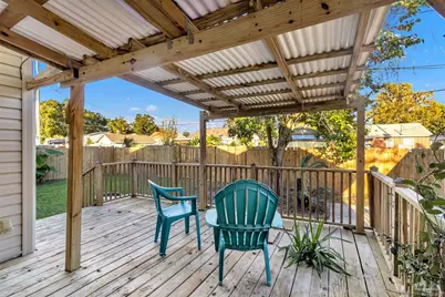 327 Gibbs Rd, Pensacola, FL 32507 - Photo 37