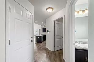 2383 Andorra St, Navarre, FL 32566 - Photo 17