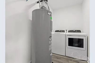 16104 Innerarity Pt Rd, Pensacola, FL 32507 - Photo 21