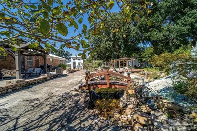 2550 E Burgess Rd, Pensacola, FL 32504 - Photo 43