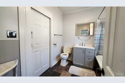 913 N 8th Ave, Pensacola, FL 32501 - Photo 9