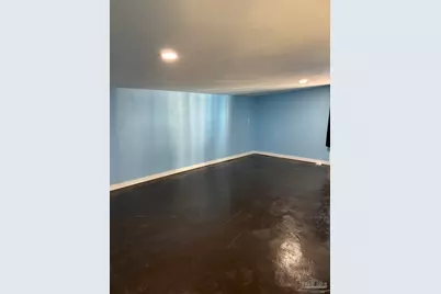 9939 Lillian Hwy, Pensacola, FL 32506 - Photo 11