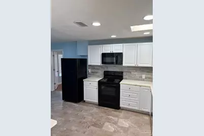 9939 Lillian Hwy, Pensacola, FL 32506 - Photo 3
