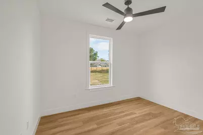 2807 E Gonzales St, Pensacola, FL 32503 - Photo 13