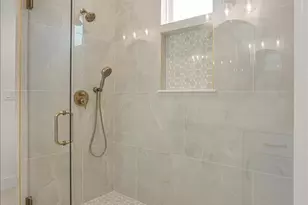 2807 E Gonzales St, Pensacola, FL 32503 - Photo 25