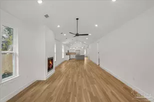 2807 E Gonzales St, Pensacola, FL 32503 - Photo 11