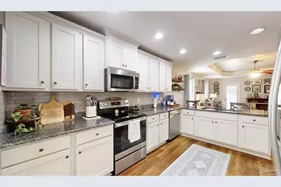 297 Wyatt Ct, Foley, AL 36535 - Photo 9