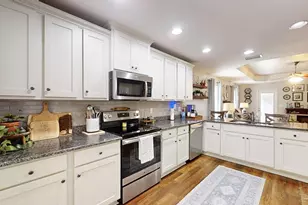 297 Wyatt Ct, Foley, AL 36535 - Photo 9