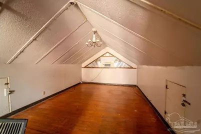 400 W Gregory St, Pensacola, FL 32502 - Photo 21
