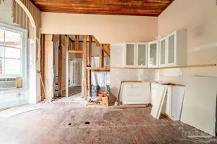 400 W Gregory St, Pensacola, FL 32502 - Photo 19