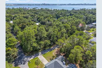 5602 North Shore Way, Pensacola, FL 32507 - Photo 5