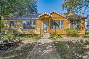 10 Park Dr, Pensacola, FL 32507 - Photo 1