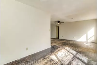 10 Park Dr, Pensacola, FL 32507 - Photo 11