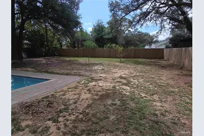 4304 Bishop St, Pensacola, FL 32503 - Photo 13