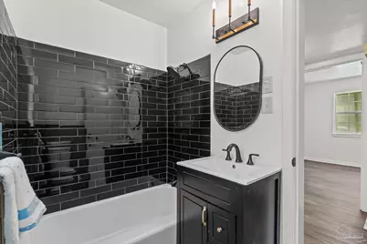 5120 W Fairfield Dr, Pensacola, FL 32506 - Photo 13