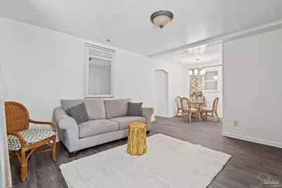 5120 W Fairfield Dr, Pensacola, FL 32506 - Photo 3