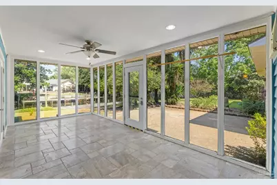 1604 Sumatra Ln, Gulf Breeze, FL 32563 - Photo 9
