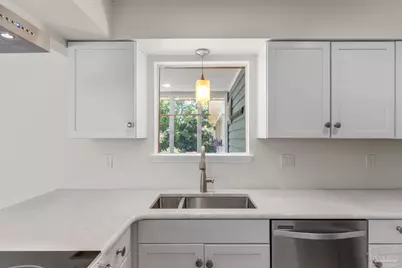 1604 Sumatra Ln, Gulf Breeze, FL 32563 - Photo 17