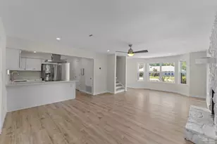 1604 Sumatra Ln, Gulf Breeze, FL 32563 - Photo 7