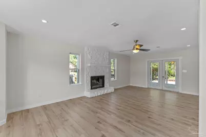 1604 Sumatra Ln, Gulf Breeze, FL 32563 - Photo 11