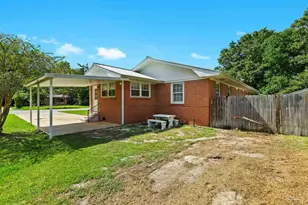 301 E Craig St, Atmore, AL 36502 - Photo 43