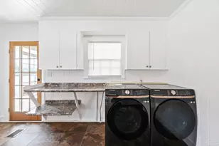 301 E Craig St, Atmore, AL 36502 - Photo 21