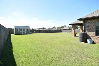 937 Aberdeen Dr, Cantonment, FL 32533 - Photo 9