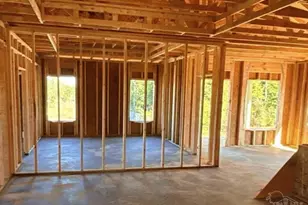 7721 Piper Cir, Milton, FL 32583 - Photo 3