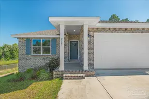 7721 Piper Cir, Milton, FL 32583 - Photo 9