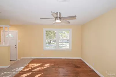 301 Chaseville St, Pensacola, FL 32507 - Photo 11