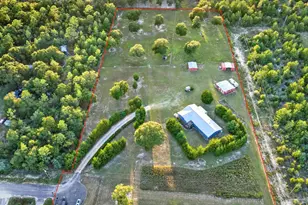 585 Huckaba Rd, Defuniak Springs, FL 32435 - Photo 1