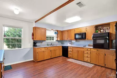 585 Huckaba Rd, Defuniak Springs, FL 32435 - Photo 7