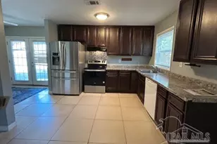 7704 W Gadsden St, Pensacola, FL 32506 - Photo 9