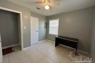 7704 W Gadsden St, Pensacola, FL 32506 - Photo 21