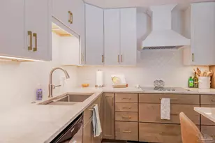 417 Canterbury Ln, Gulf Breeze, FL 32561 - Photo 27