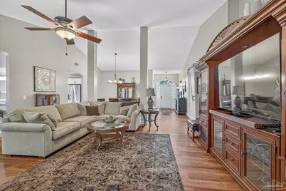 2379 Edgewood Dr, Navarre, FL 32566 - Photo 13