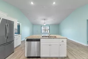 3590 Conley Dr, Cantonment, FL 32533 - Photo 19