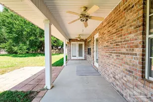 4907 Chads Cir, Pace, FL 32571 - Photo 3