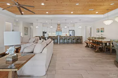 8074 Gulf Blvd, Navarre Beach, FL 32566 - Photo 15