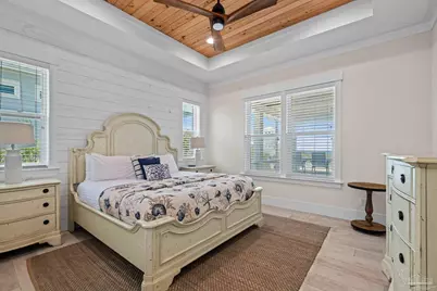 8074 Gulf Blvd, Navarre Beach, FL 32566 - Photo 19