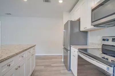 2888 N 24th Ave, Milton, FL 32583 - Photo 9